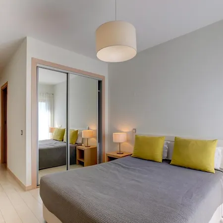 Two Bedroom In Albur Village 2q *