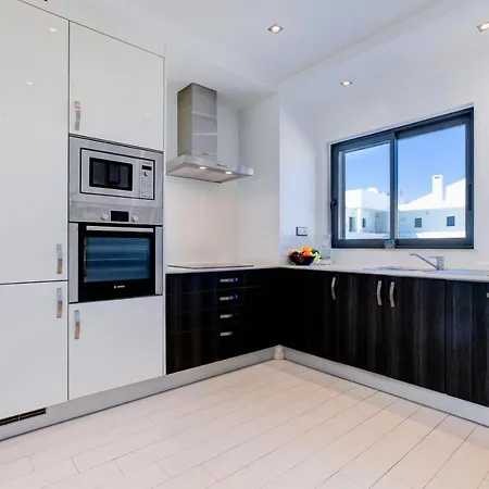 Two Bedroom In Albur Village 2q Апартаменты Алвор